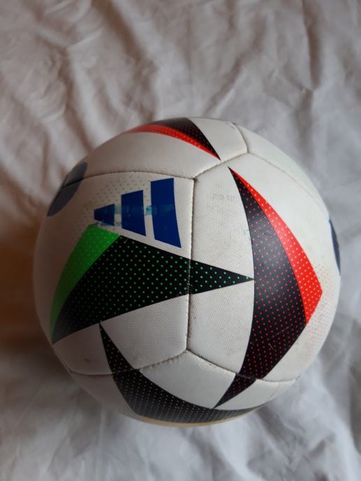 Nogometna lopta Euro 2024 adidas