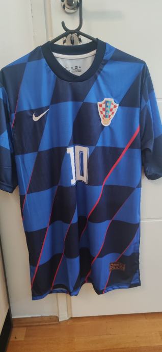 Novi dres Hrvatske,vel L/XL