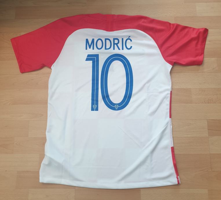 Dres Luka Modrić (Hrvatska)