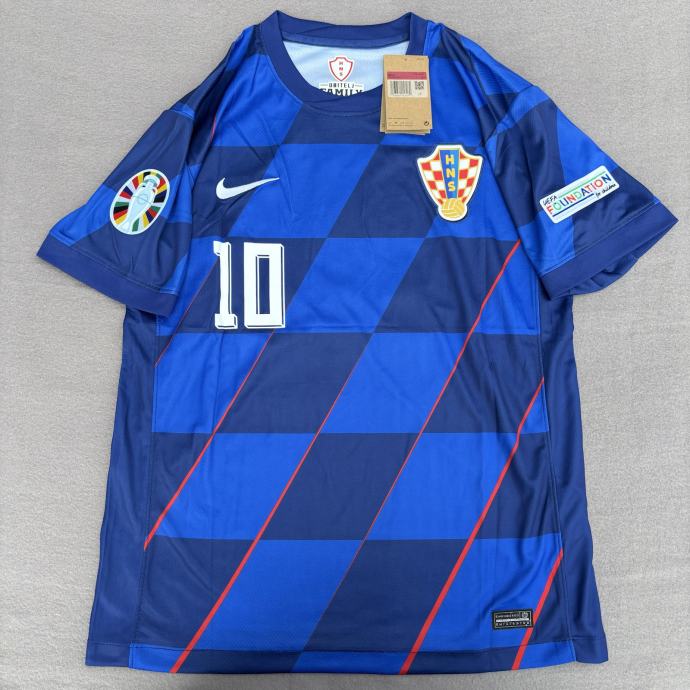 Dres Modrić / Hrvatska