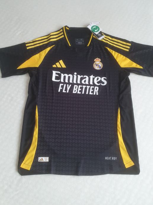 Dres Real Madrid Special Edition