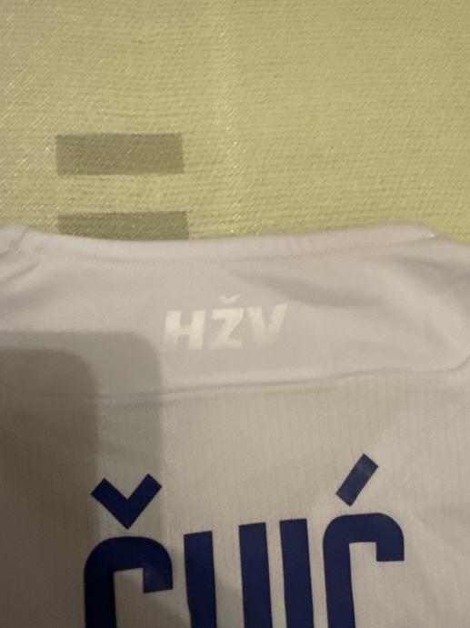 Hajduk MW dres.