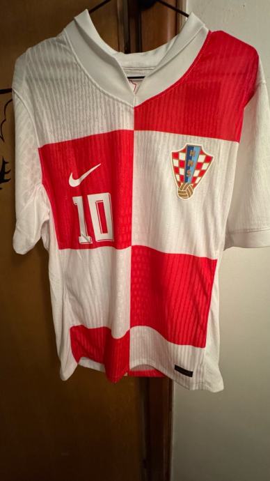 Luka Modrić dres( player verzija)