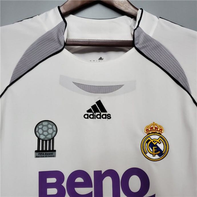 REAL MADRID ADIDAS  DRES ORIGINAL 2006/2007 + GORNJI DIO TRENIRKE REAL