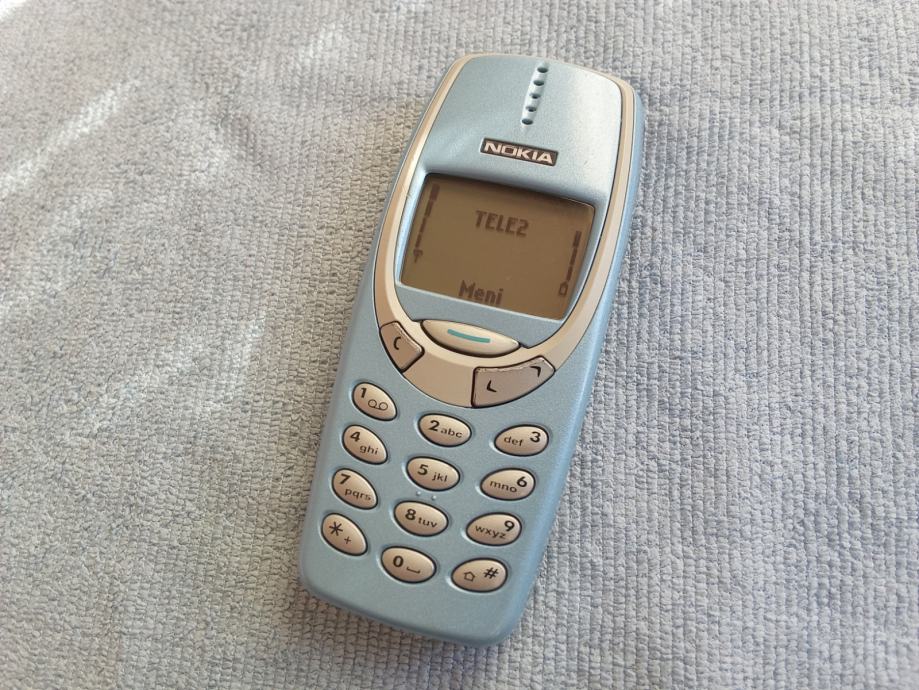 NOKIA 3310 original (IZVRSNA) HR jezik, SVE mreže NOVA baterija Punjač