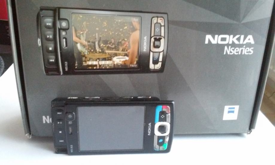 Различие nokia n95 8gb и nokia n95