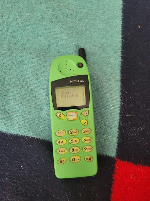 Nokia 5110 zelena
