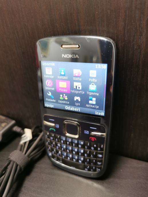 NOKIA C3-00 Punjač blackberry izgled uredan lijepo-očuvan