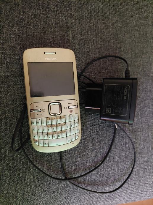 Nokia C3