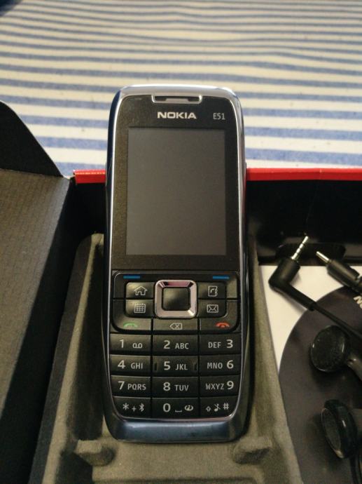 E51 nokia нет подсветки