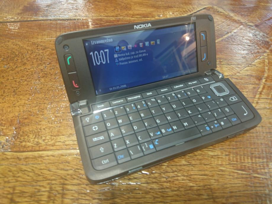 Nokia E90 Communicator