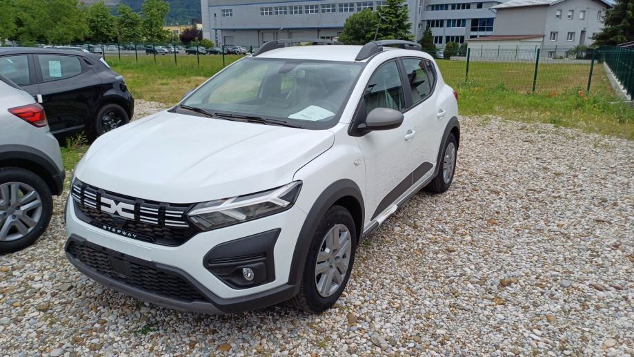 Dacia Sandero STEPWAY ESSENTIAL 1,0 Eco-G,NOVO VOZILO,ISPORUKA ODMAH