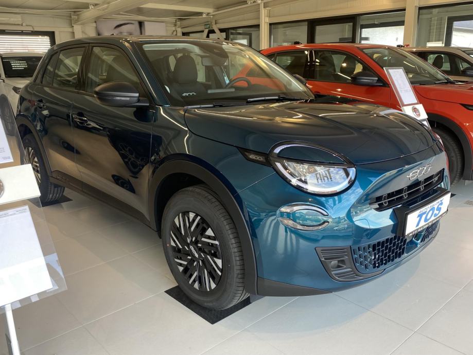 Fiat 600 ICE 1.2 e-Hybrid ATautomatik - Black Friday DOSTUPNO ODMAH!!!