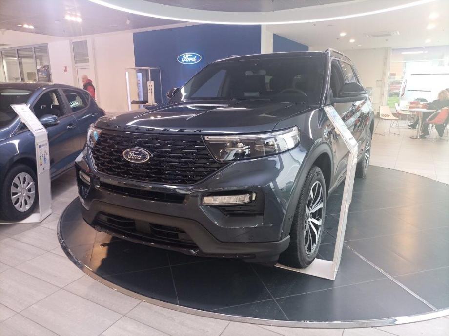 FORD EXPLORER ST LINE 3.0 ECOBOOST PHEV 457 KS A10 AWD