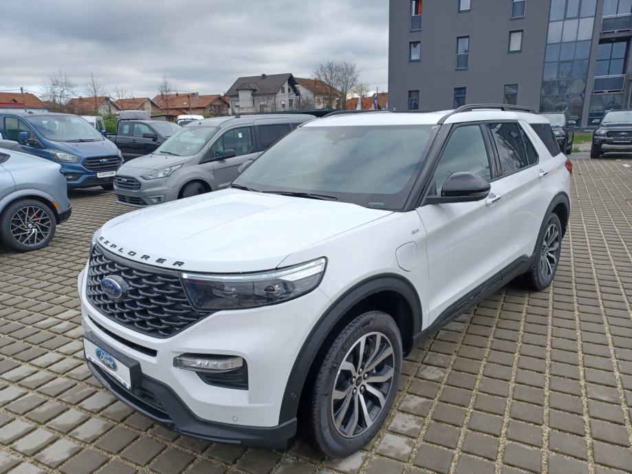 Ford EXPLORER ST LINE 3,0l PHEV 475ks A10 AWD ***Akcija 82.900eur!