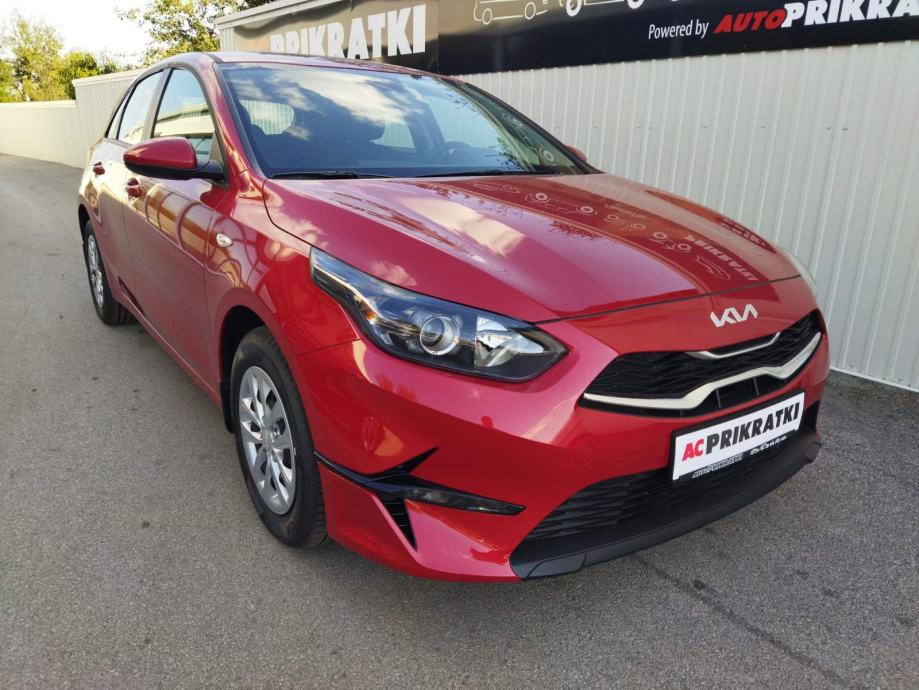 KIA CEED 1,5 T-GDI ISG LX URBAN M/T