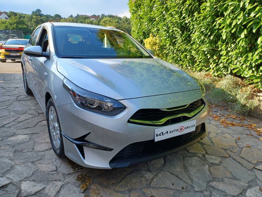 Kia Ceed 1.0 T-GDI LX CHAMPION-AKCIJSKA PONUDA!