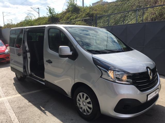 Renault trafic grand