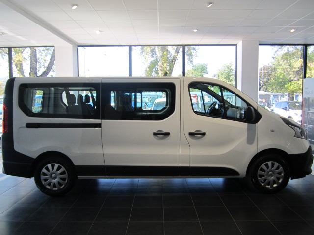 Renault trafic grand