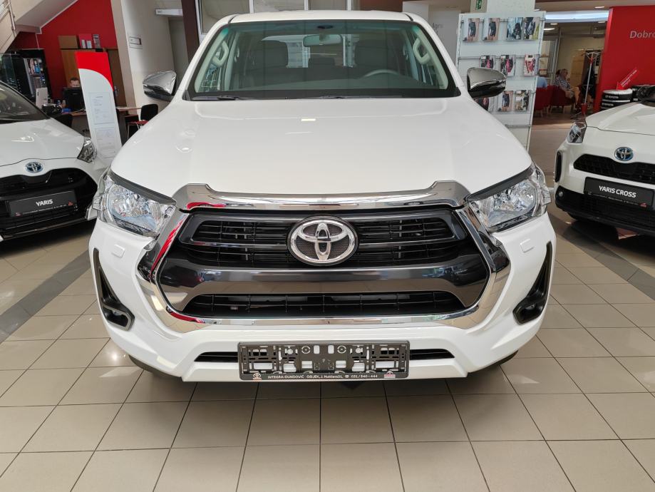 TOYOTA HILUX MY24 2,4 D-4D CITY, ISPORUKA ODMAH, N1 TERETNO VOZILO !!