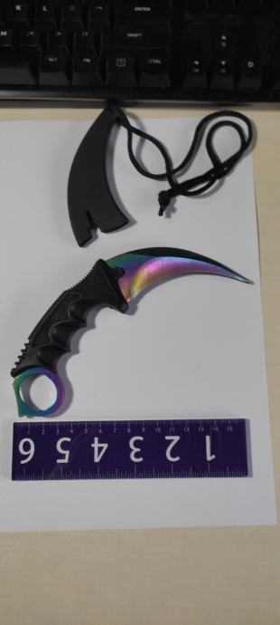 Nož Karambit:CS-GO..