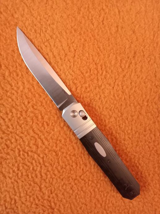 nož preklopni CRKT K560