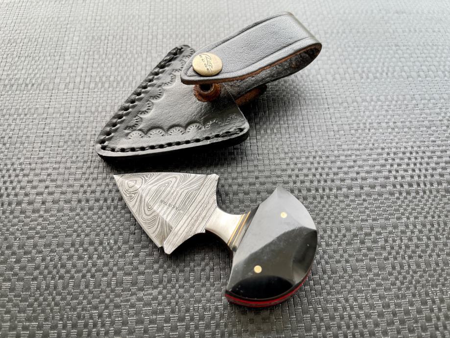 Push Dagger