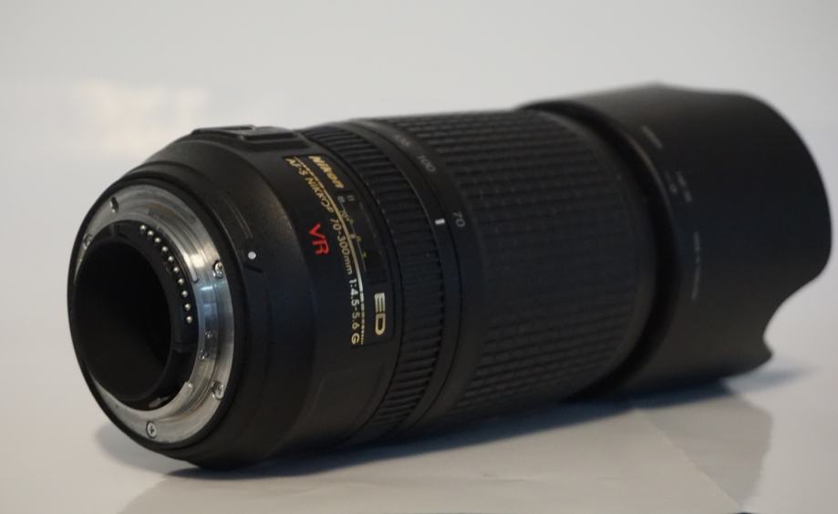 af-s-nikkor-70-300mm-1-4-5-5-6-g-ed-vr-objektiv