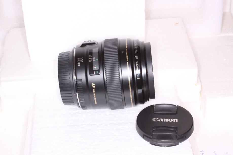 Canon EF 100 mm f2