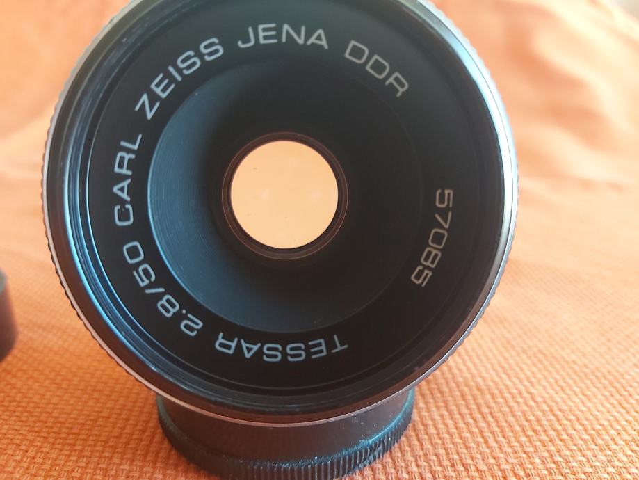 Carl Zeiss Tessar Jena DDR 50mm, f/2.8, m42, poklopci