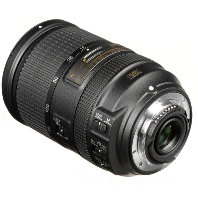 Nikon AF-S DX NIKKOR 18-300 mm f/3.5-5.6G ED VR