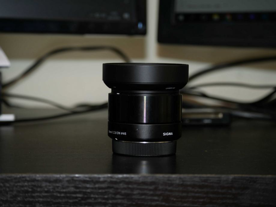 sigma 19mm F2.8 DN インターネットサイト - www.woodpreneurlife.com