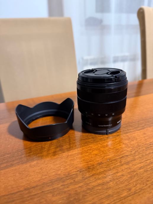 Sony 10-18mm F4 OSS