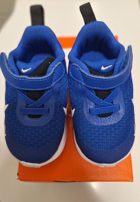 Dječje tenisice Nike Revolution 7, br. 21 - NOVE