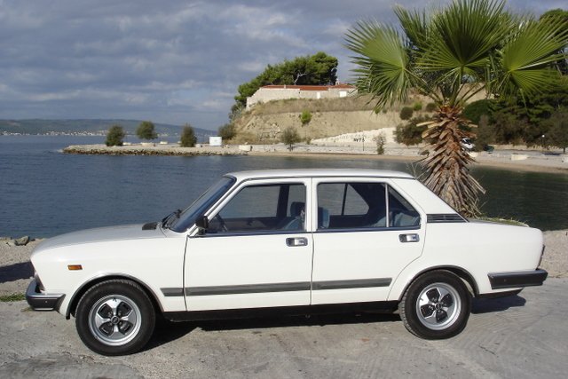 FIAT 132 2000