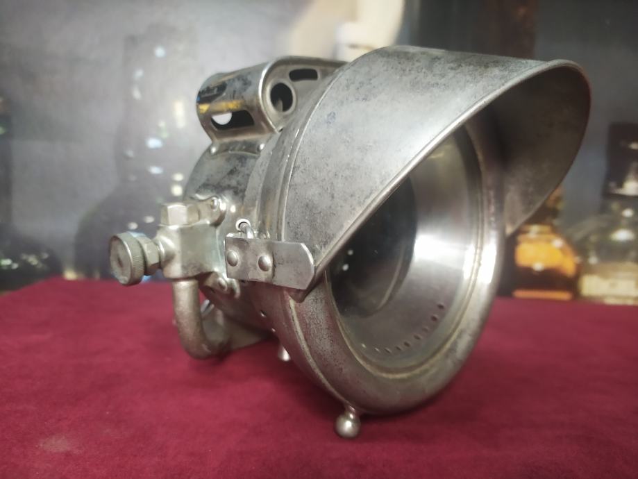 Karabitna lampa za Oldtimer motor