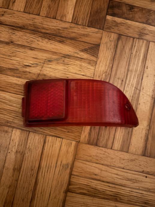 Plastika zadnje lampe Zastava 101