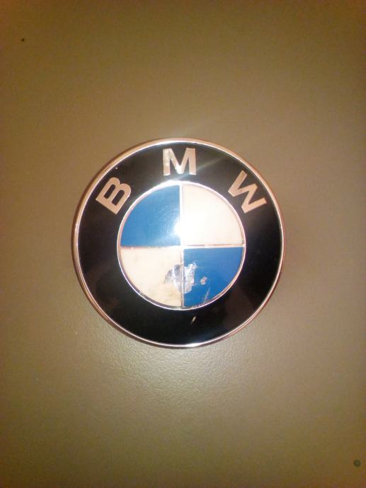 Как выглядит знак bmw