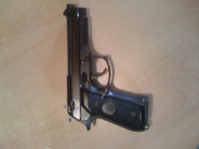 Beretta 92 FS