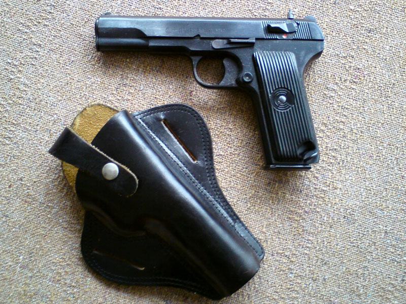 Pištolj Crvena Zastava 9mm