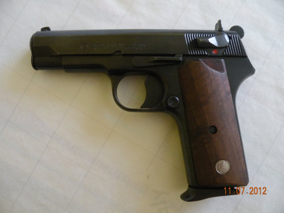 Pištolj Crvena Zastava CZ M-88 A cal. 9 mm