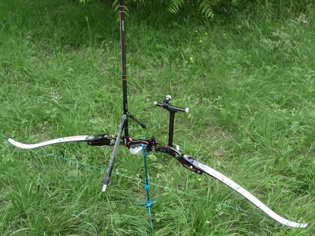 Prodajem recurve (zakrivljeni, olimpik) luk HOYT GMX