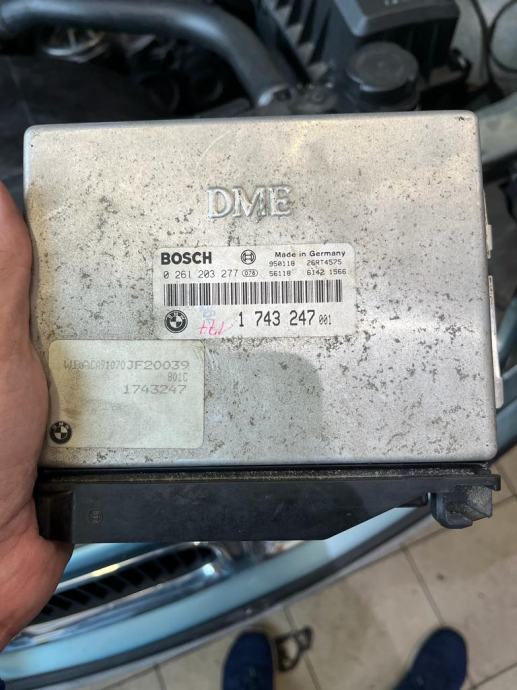 BMW E36 318i ECU