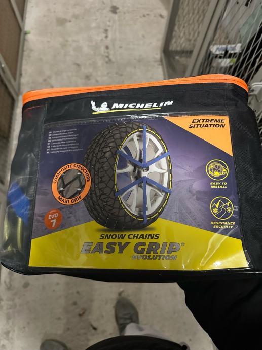 Prodajem  Michelin Easy Grip lance za automobile