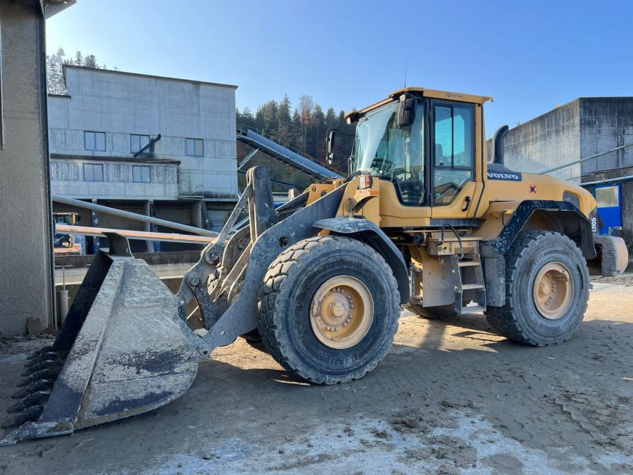 VOLVO L110G, 2013 god.