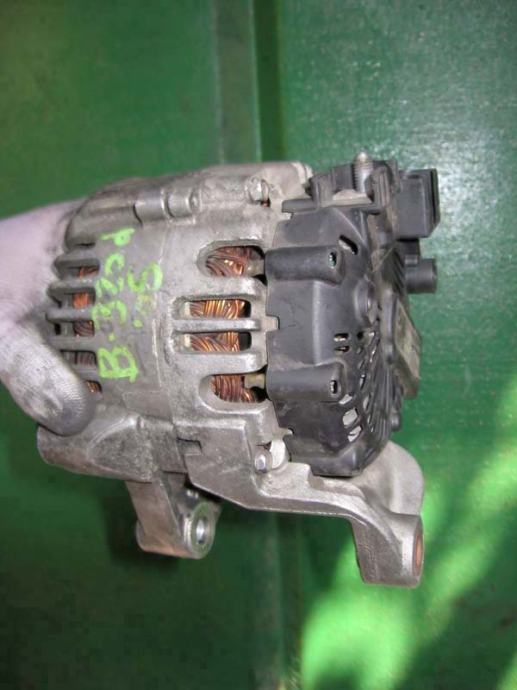 Alternator BMW 320d E90