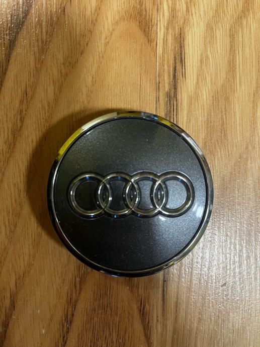 Audi orginal čepovi za alu felge