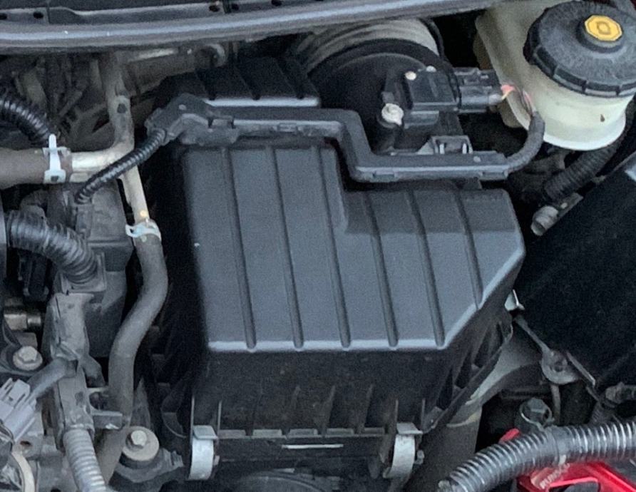 Honda Civic Sedan 8. gen - original airbox