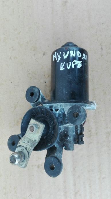 Hyundai Cupe 1995g. Motor brisaca