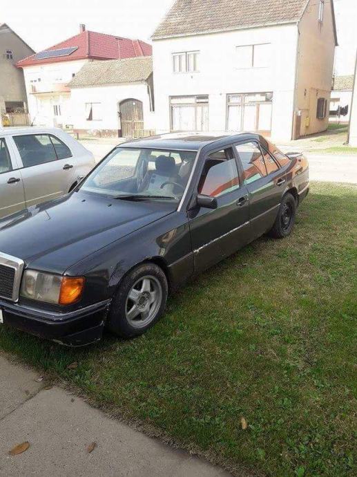 Бензонасос mercedes 124